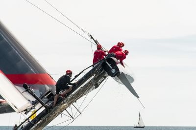 america s cup artemis capsizing 2 vela di angelo florio fotografo pubblicitario sailing race napoli roma