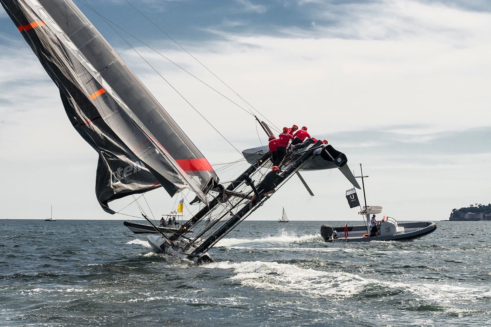 america s cup artemis capsizing vela di angelo florio fotografo pubblicitario sailing race napoli roma
